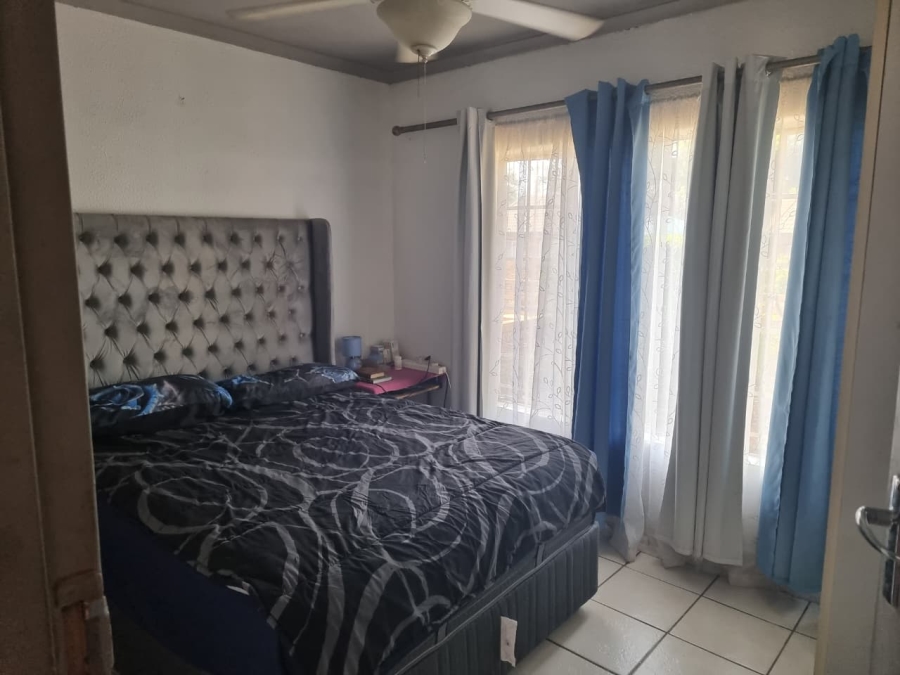 3 Bedroom Property for Sale in Safari Gardens North West